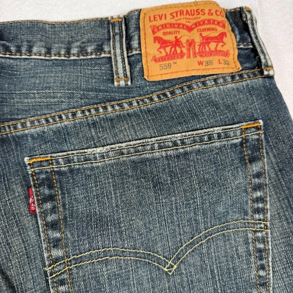 Levis levi 559